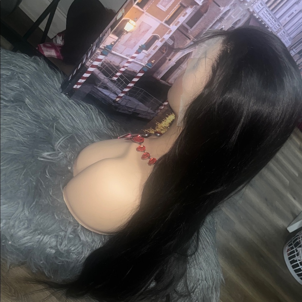 Long  100% human  Lace Front Wig, 180 density - Picture 4 of 7